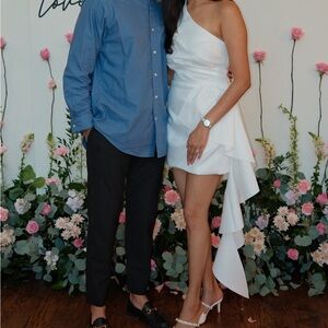 Elliatt White One-Shoulder Dress